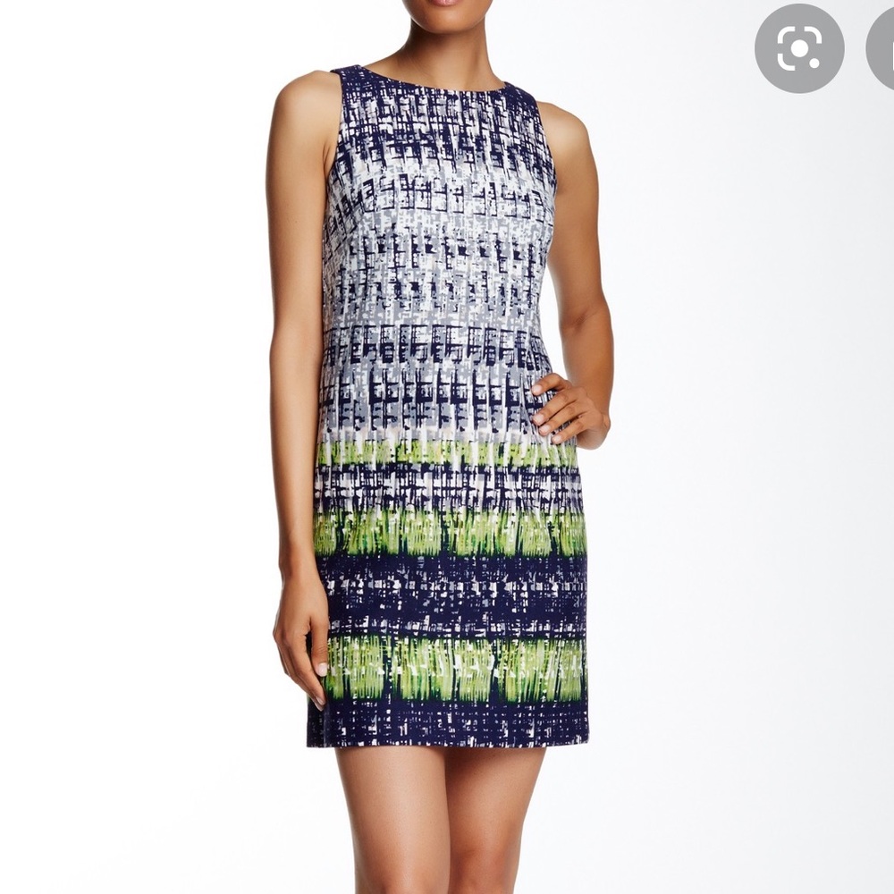 Vince Camuto Sleeveless Printed Shift Dress